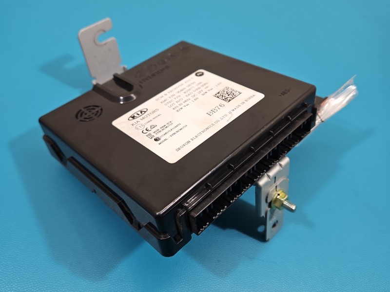 Sterownik moduł komfortu Kia Rio IV 16-23 954B0-H8760, 4G78TT-1000 Producent części: KIA