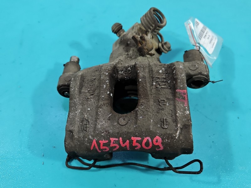 Zacisk tył prawy Volvo C30 1.6 hdi HB