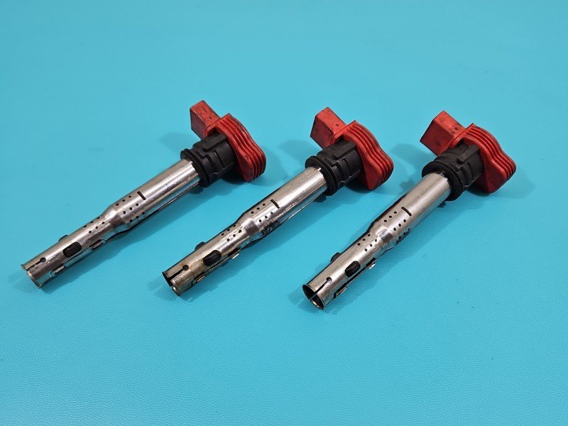 Cewka zapłonowa AUDI Q7 I 4L 0040102032 4.2 V8 FSI Cewka zapłonowa AUDI Q7 I 4L 0040102032 4.2 V8 FSI