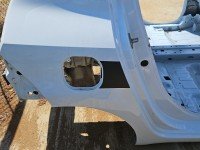 Błotnik tył prawy Renault Twingo III 14-24 bialy DVQNJ ćwiartka