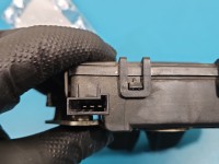 Zamek klapy tył Opel Zafira B HB Producent części: OPEL, Europejska, 3PIN Pęknięta obudowa