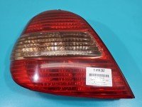 Lampa tył lewa Toyota Avensis I T22 HB