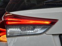 Lampa tył lewa Toyota Auris II kombi