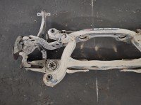 Tylna belka oś tył Mercedes GLA X156 13-19 1.6 T