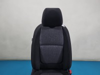 Fotel prawy przód pasażera kia Stonic 17-20 5d EUROPA