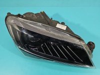 Reflektor prawy lampa przód Skoda Superb III EUROPA