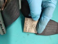 Pas bezpieczeństwa przód prawy pasażera Toyota Rav4 II 00-