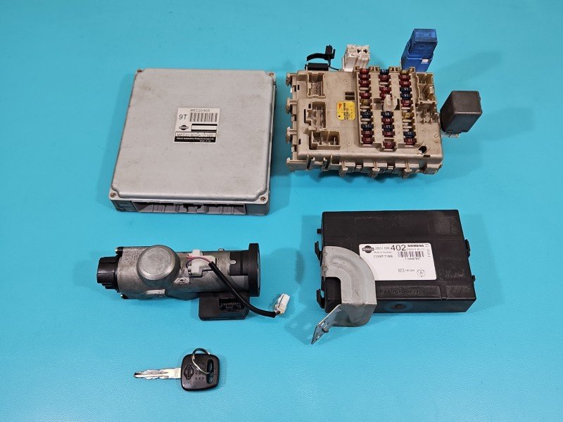 Komputer Sterownik silnika MEC20-605 Nissan Almera N16 1.5 16V