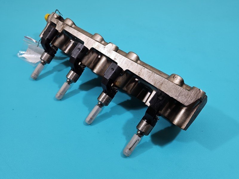 TESTOWANY Wtryskiwacz Vw Tiguan I 07- 03C906036F, 03C906051A 1.4 TSI (CAVA)