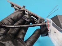 Zamek tył lewy 7112863 BMW G30 Producent części: BMW, z klamką,oparcia kanapy