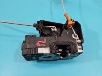 Zamek przód lewy 13154791 Opel Meriva A EUROPA