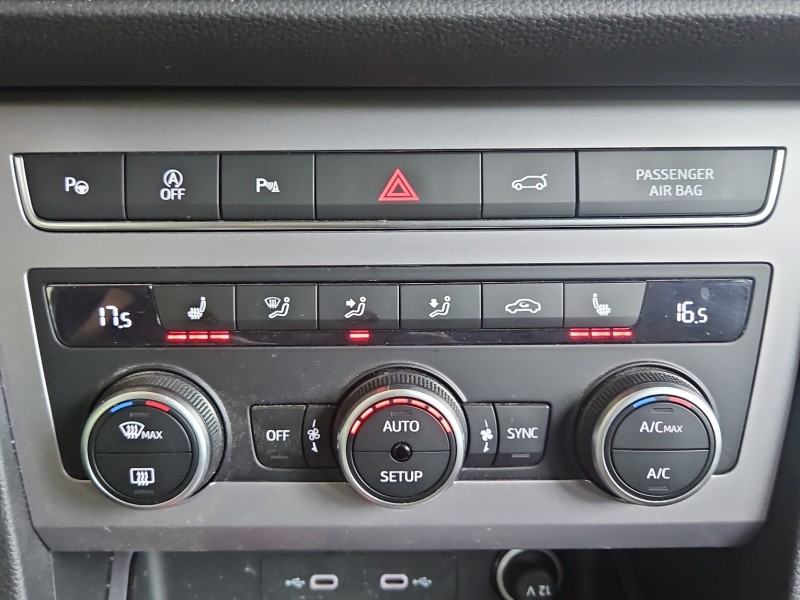 Konsola panel nawiewu Seat Ateca 5F0907044AS, 5HB014717-19