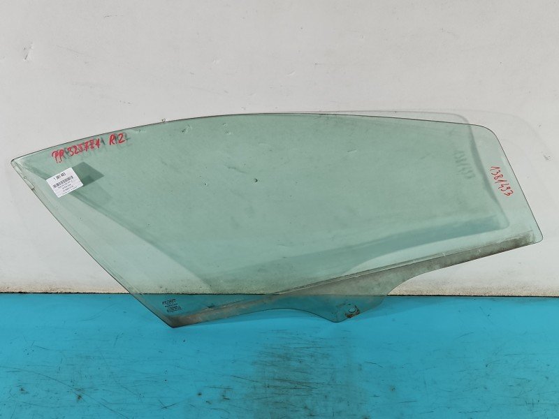 Szyba drzwi przód prawa Fiat Grande Punto HB