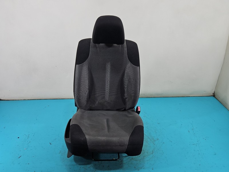 Fotel prawy przód pasażera Citroen C4 I 5d EUROPA