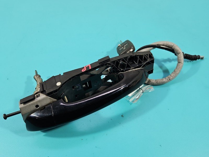 Klamka przód lewa zewnętrzna Vw Sharan II 10- 5L0837885B