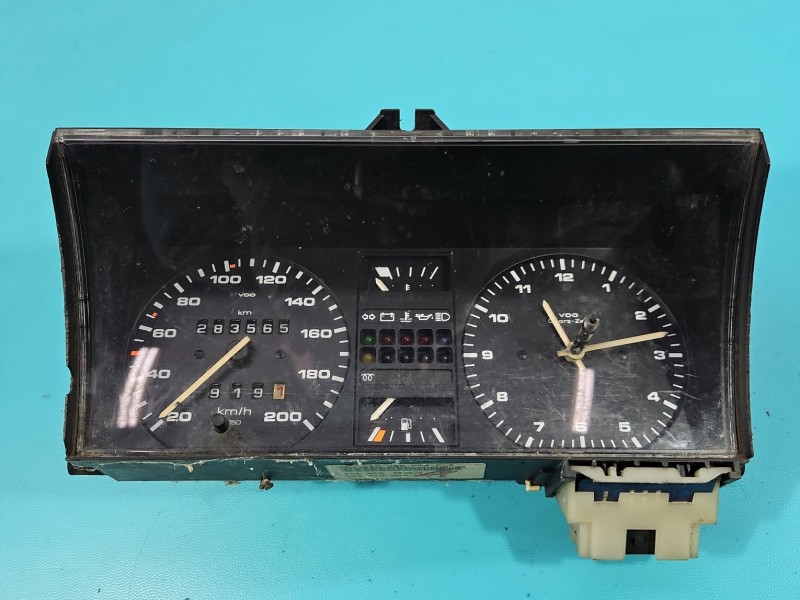 Licznik Vw Golf II 193919059A 1.6 td EUROPA