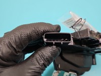 Zamek tył lewy E74-14520 Nissan Micra K13 Nissan, 2 pin