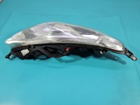 Reflektor prawy lampa przód Peugeot 407 EUROPA