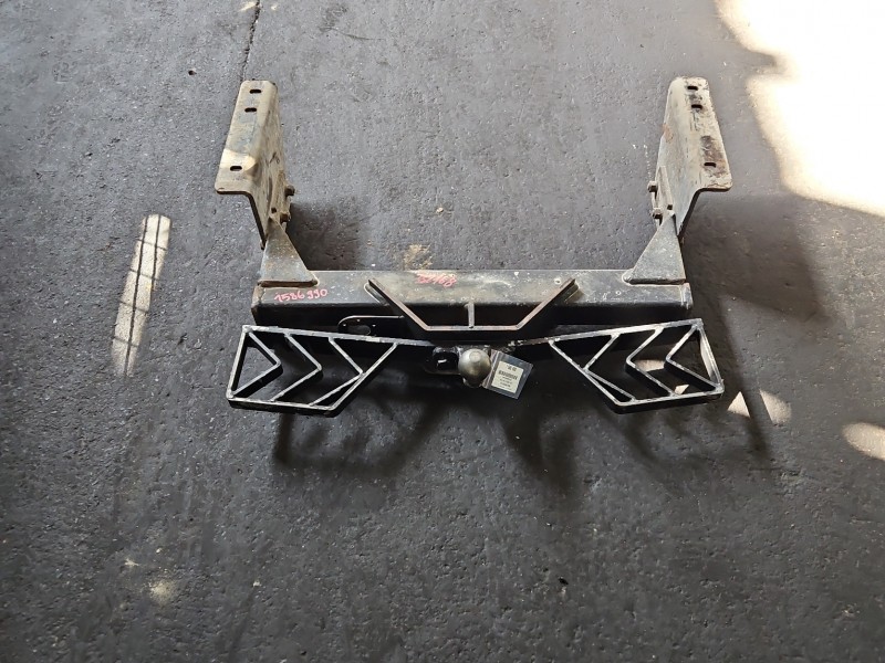 Hak holowniczy Iveco Daily IV 06-14