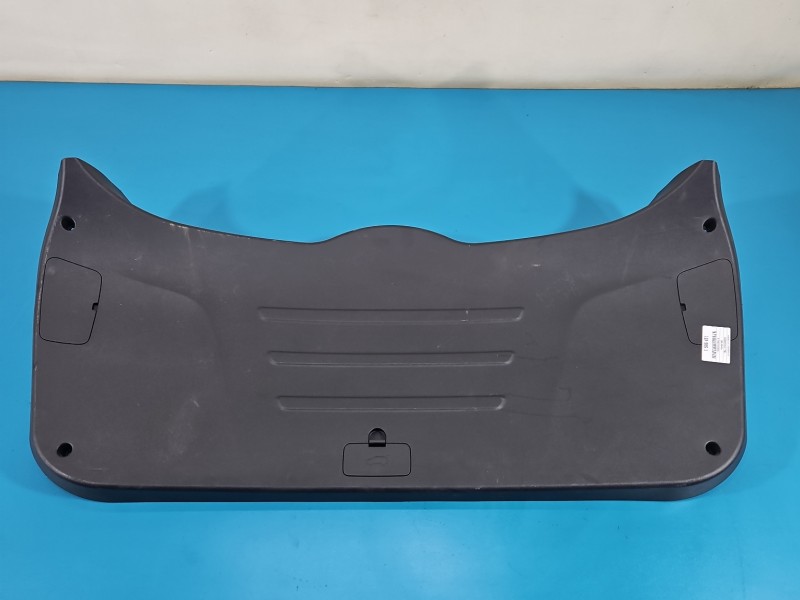 Tapicerka klapy tył boczek bagażnika tylnej Hyundai Ix35 81750-2Y0009P