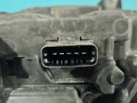 Reflektor prawy lampa przód Renault Clio III EUROPA