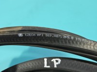 Uszczelka drzwi przód lewa Skoda Octavia III