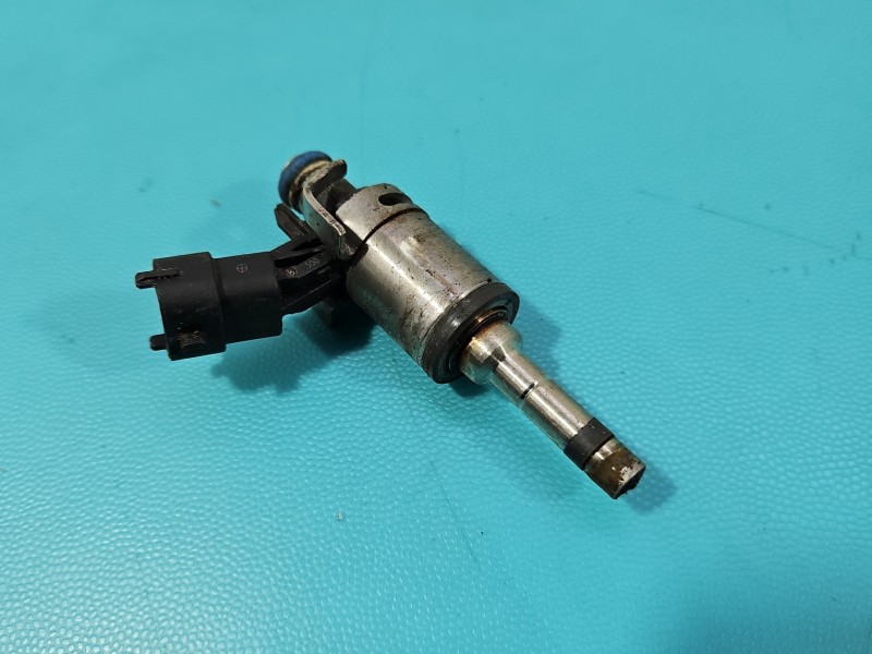 Wtryskiwacz Kia Sportage III 10-15 0261500100 1.6 GDI (G4FD)