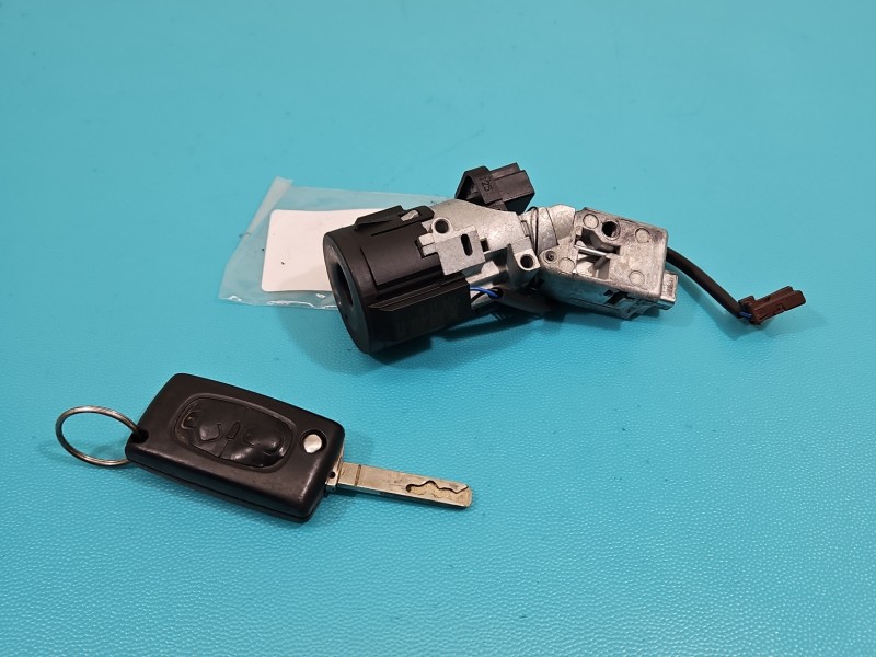 Stacyjka KLUCZYK WKŁADKA Citroen C3 II 09-16