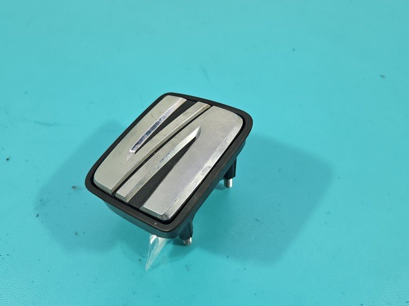 Klamka klapy tył Seat Ibiza V KJ 6F 6F0827565 Klamka klapy tył Seat Ibiza V KJ 6F 6F0827565