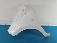 Błotnik przód lewy Toyota Aygo II 14-22 biały