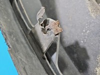 Zderzak przód przedni Toyota Auris I 040