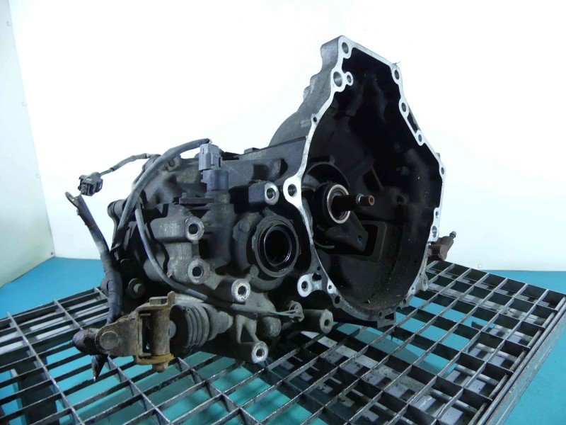 Skrzynia biegów G562K-1 Mazda Premacy 2.0 ditd