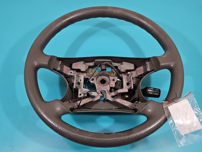 Kierownica Toyota Camry VI XV30 01-