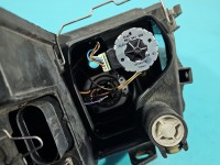 Reflektor prawy lampa przód Audi A4 B6 EUROPA