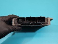 Komputer Sterownik silnika 8200264679, 8200230514 Renault Laguna II 1.8 16V