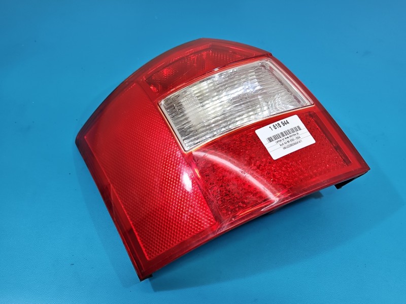 Lampa tył lewa błotnika Audi A4 B6 kombi EUROPA