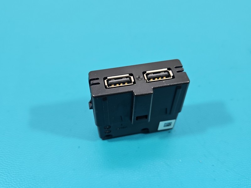 Gniazdo USB Audi A5 F5 5Q0035726L