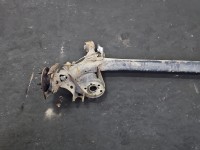 Tylna belka oś tył Toyota Auris I 2.0 D4D