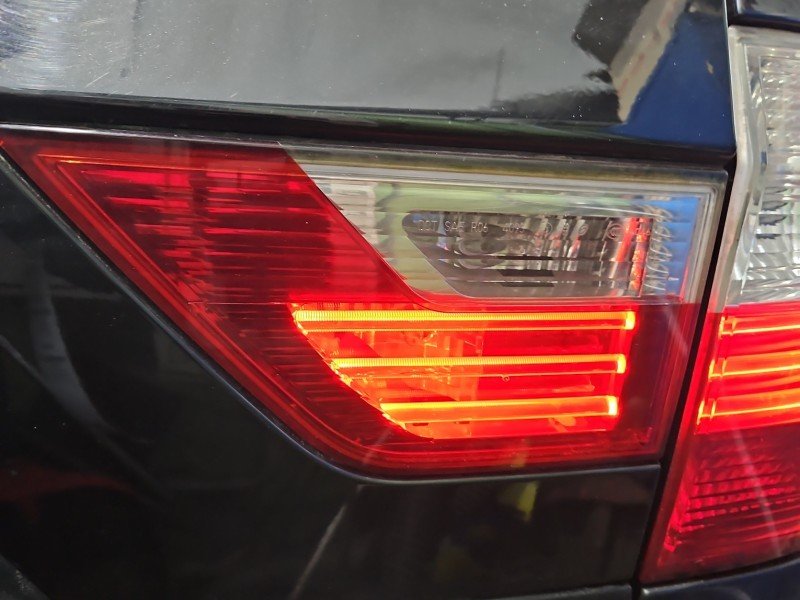 Lampa tył prawa Bmw X3 e83 HB Lampa tył prawa Bmw X3 e83 HB