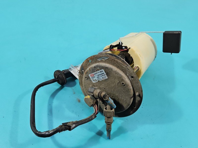 pompka Pompa paliwa Kia Carens II 1.8 16V 9200-400000 Producent części: KIA, 5PIN, K2CO1335ZA pompka Pompa paliwa Kia Carens II 1.8 16V 9200-400000 Producent części: KIA, 5PIN, K2CO1335ZA