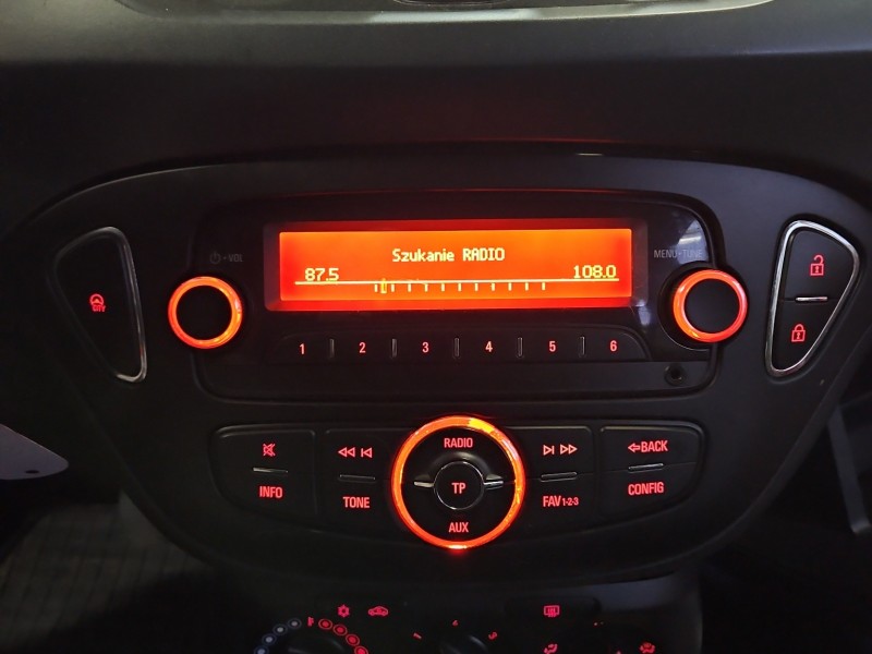 Radio fabryczne Opel Corsa E 39068066 radioodtwarzacz