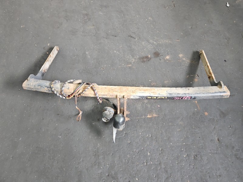 Hak holowniczy Vw Jetta V