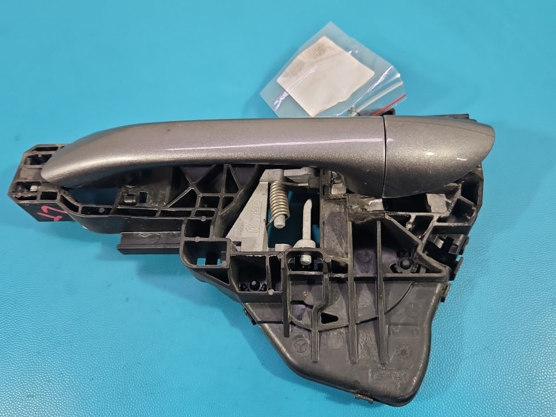 Klamka tył lewa zewnętrzna Mercedes W169 A1697600334 787