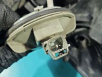 Reflektor prawy lampa przód Mitsubishi Grandis EUROPA