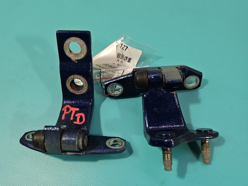 Zawias drzwi tył prawy infiniti Q50 I 13-17