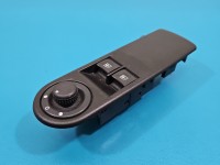 Przełącznik szyb Renault Clio IV 12-20 809611667R, 254118044R EU