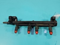 Wtryskiwacz listwa wtryskowa 037906031AA, 06A133317A Audi A3 8L 1.6 SR 102KM