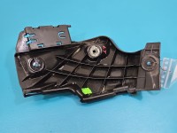 Ślizg zderzaka tył lewy Skoda Octavia IV 5E6807377