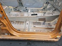 Próg prawy SŁUPEK ŚRODKOWY B Dacia Duster II 18- HB 5d ceglasty TEEPY