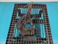 Zwrotnica prawa piasta przód 2.0 tdi AUDI A4 B8